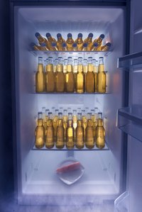 Drinks coolers have high fan speeds so beverages chill quickly.