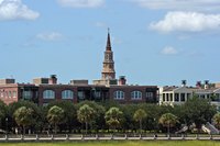 A skyline view of Charleston, South Carolina from the bay.