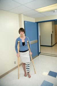 Proper crutch cushioning can lessen pain during recovery.
