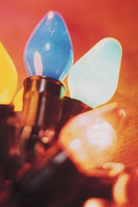 Preserve your home's aesthetic appearance by hanging outdoor Christmas lights without drilling.