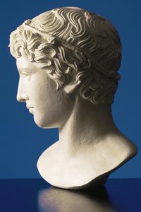 Early Renaissance sculpture was heavily influenced by classical sculptors.