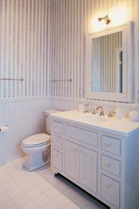 Free-standing vanities work in a variety of bathroom decors.