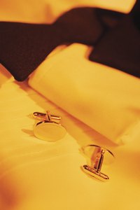 Buy gold jewelry, like cufflinks, from a reputable jeweler.