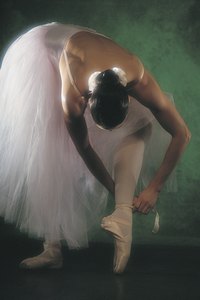 Romantic length tutus are created to be longer and lighter than other tutu styles.