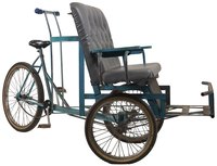 In Chicago, you might make as much as $1,000 per week as a rickshaw driver.