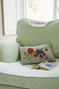Computerized embroidery machines require compatible PCs for design downloads.