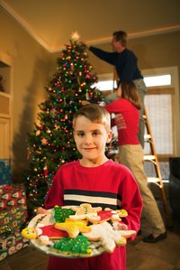 Decorate plates to use during the holiday season.