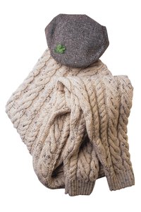 Change the color of wool with Rit dye.