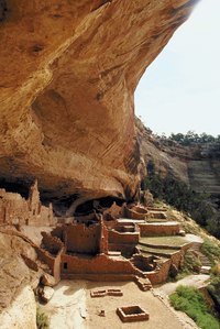 The Pueblo people found the landforms at Mesa Verde a perfect place to call home.