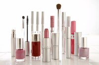 Create a clutter-free way to store your makeup with an acrylic makeup organizer.