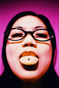 Cleaning Tongue Ring With Alcohol Cleaning Tongue Ring With Alcohol