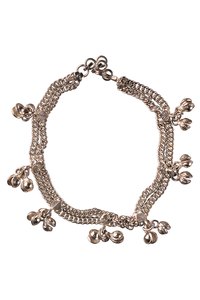 Costume jewelry is beautiful and inexpensive.