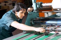 Lean manufacturing is based on a set of practices that reduce inefficiencies, waste, downtime and product defects.