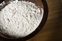 Any type of flour is suitable for dusting.
