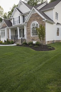 Wood siding can be used with other finishes to create a custom look.