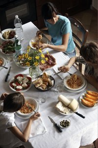 Flowers are part of the table even for casual dining in Italy.
