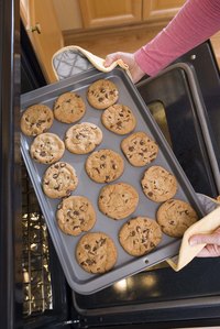 Oven temperatures always result in some variation in cookie colors.