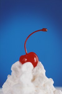 Never use whipping cream with an unpleasant flavor or bad smell.