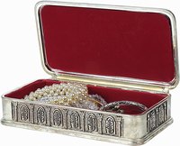 With enough dedication, an Altoids tin could be an excellent jewelry box.