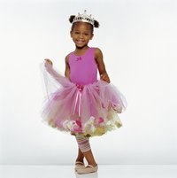 Tulle rag skirts are good for little girls' playtime outfits.