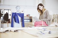 Study the names of successful clothing businesses.