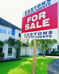 Selling your home doesn't have to complicate your divorce.