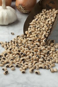 Black-eyed peas taste delicious and have a distinctive look.
