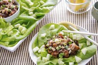 A homemade sauce has the same glossy brown color as hoisin.