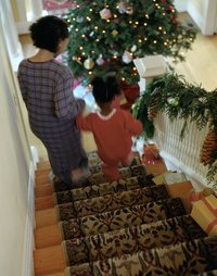 Choose a width for your stair runners that accommodates two people.