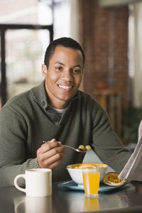 If you work more than 7.5 hours, your Illinois employer must allow you a meal period.