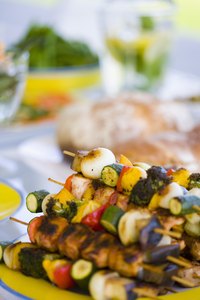 Pearl or boiling onions can be used whole to make shish kebabs.