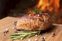 A 3-ounce serving of beef, chuck or sirloin provides about 16 percent of your daily iron needs.