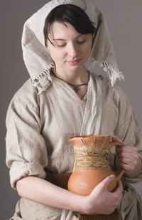 Peasants mostly wore neutral earth tones.
