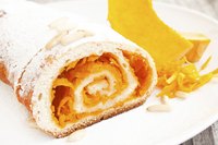 Let the pumpkin roll cool completely before freezing it.