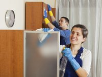 Schedule everyday and periodic cleaning rotas in your warehouse.