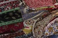 Strong frames are needed to hold heavy rugs.