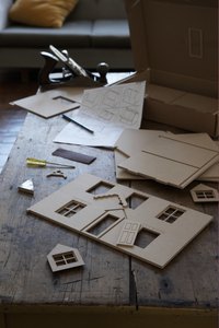 Various levels of detail are possible when creating cities out of cardboard material.