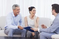 Image of a salesman and his clients.