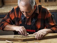 Small sanders help you fine-tune the details of your woodworking projects.