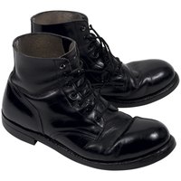 Mink oil and neatsfoot oil are used to soften leather.