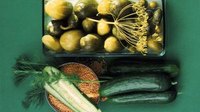 How to Substitute Dried for Fresh Dill in Pickles How to Substitute Dried for Fresh Dill in Pickles