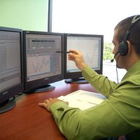 Becoming a forex broker