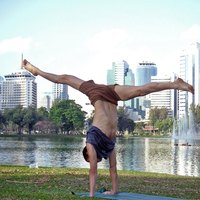 How To Do A Handstand Split Ehow