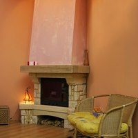How to Reface a Brick Fireplace With Stone