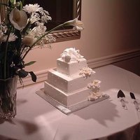 gluten wedding cake near me
