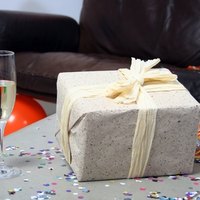 Guy's 25th Birthday Ideas | eHow