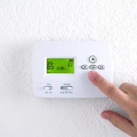 The Best Thermostat Setting for the Winter | eHow