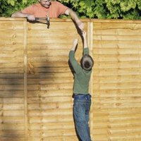 How to Attach a Wooden Privacy Fence to a Cinder Block ...