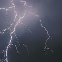Bathtubs & Lightning | eHow