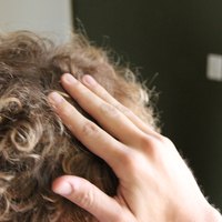 The Best Vitamin Supplements for Thinning Hair | eHow